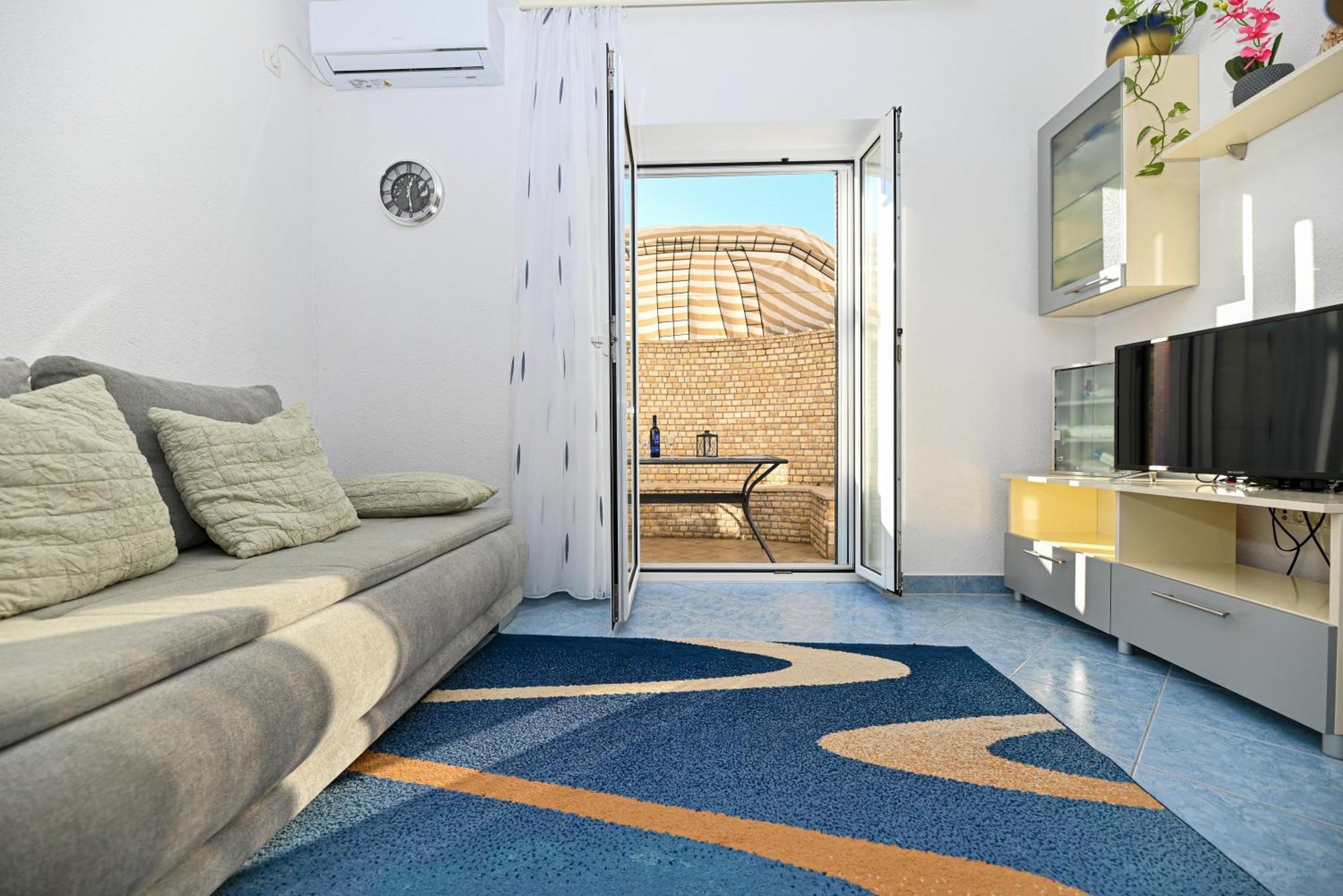 Apartments Patricia Трогір Екстер'єр фото