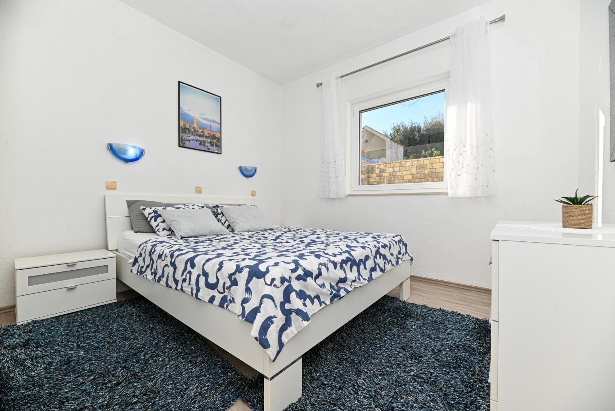Apartments Patricia Трогір Екстер'єр фото