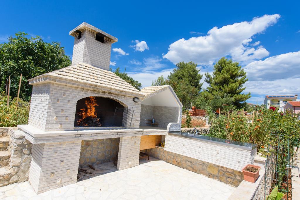 Apartments Patricia Трогір Екстер'єр фото
